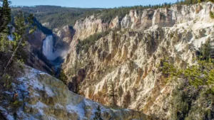 Read more about the article Best hikes in Yellowstone National Park