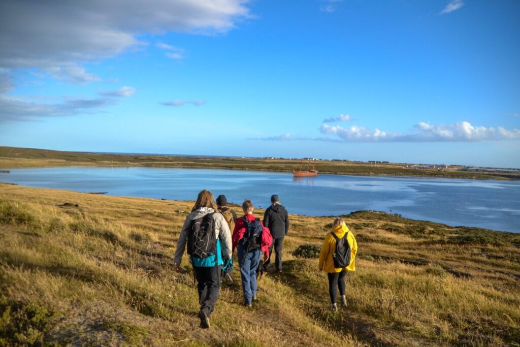 visit the falkland islands
